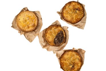 Delektia Frozen Beef And Caramelized Onion Pie (2 x 200G), 400 G